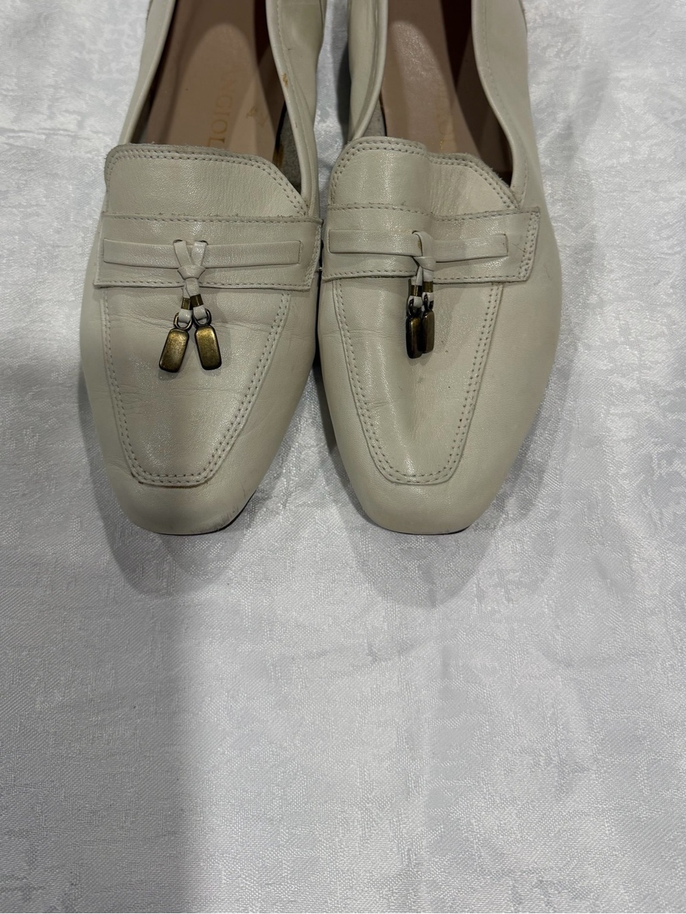 Women’s Cream Leather Tassel Loafers